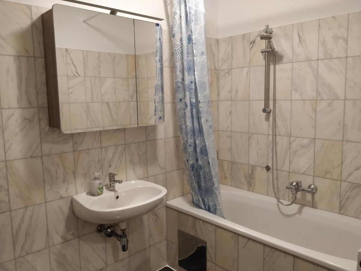 Cozynite Premium Apartment Ottakring เวียนนา ภายนอก รูปภาพ