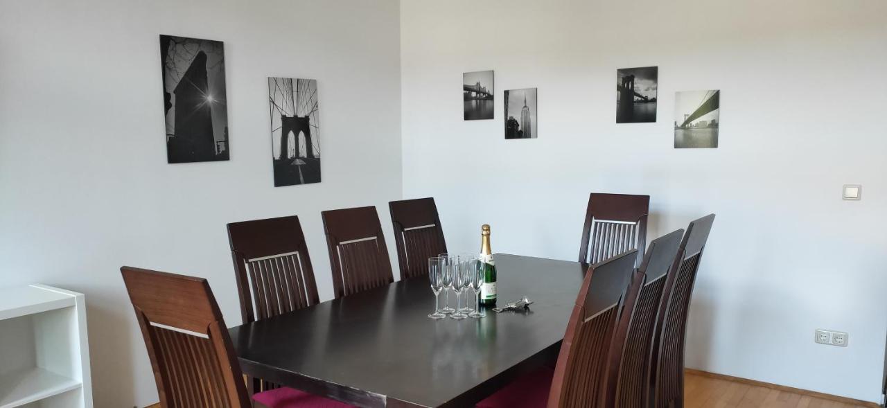 Cozynite Premium Apartment Ottakring เวียนนา ภายนอก รูปภาพ